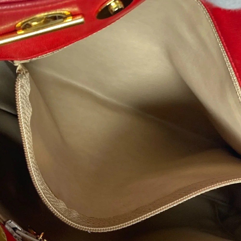 CHANEL Vintage Red Leather Shoulder Bag
